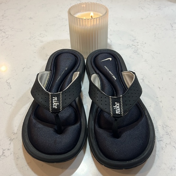 Nike Comfort Sandals Thong Flip Flops Size 10 - Picture 5 of 15